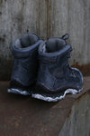 11 by boris bidjan saberi Hand-dyed high-top sports shoes series Very comfortable to wear Slightly increased height Made in Germany BOOT2-HEI Dyed black P111